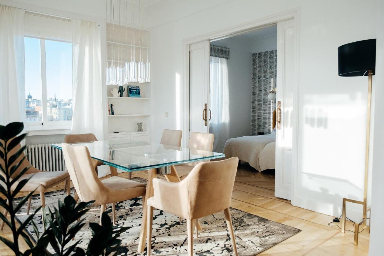 Apartemen 300 m² dengan 5 kamar tidur dan 4 kamar mandi pribadi di Salamanca Madrid Bagian luar foto