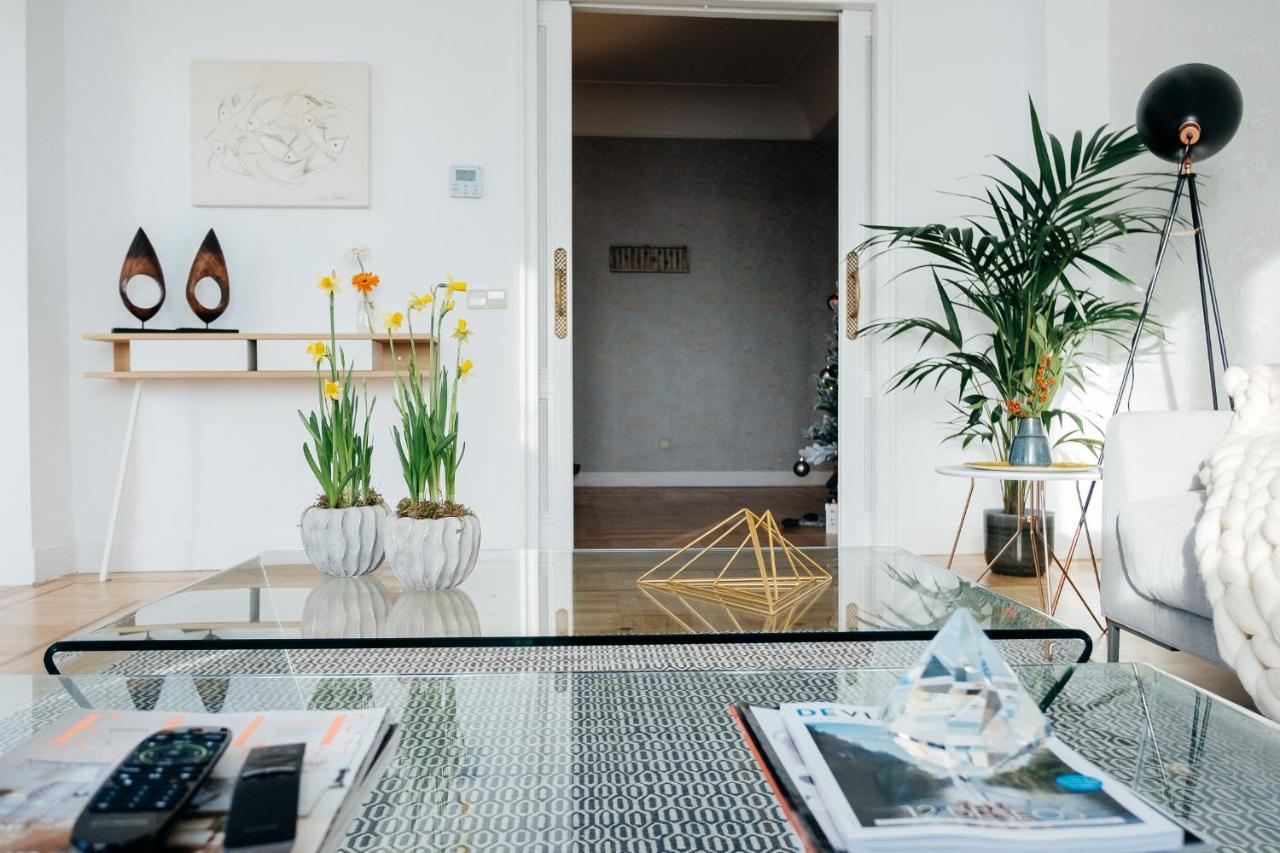 Apartemen 300 m² dengan 5 kamar tidur dan 4 kamar mandi pribadi di Salamanca Madrid Bagian luar foto