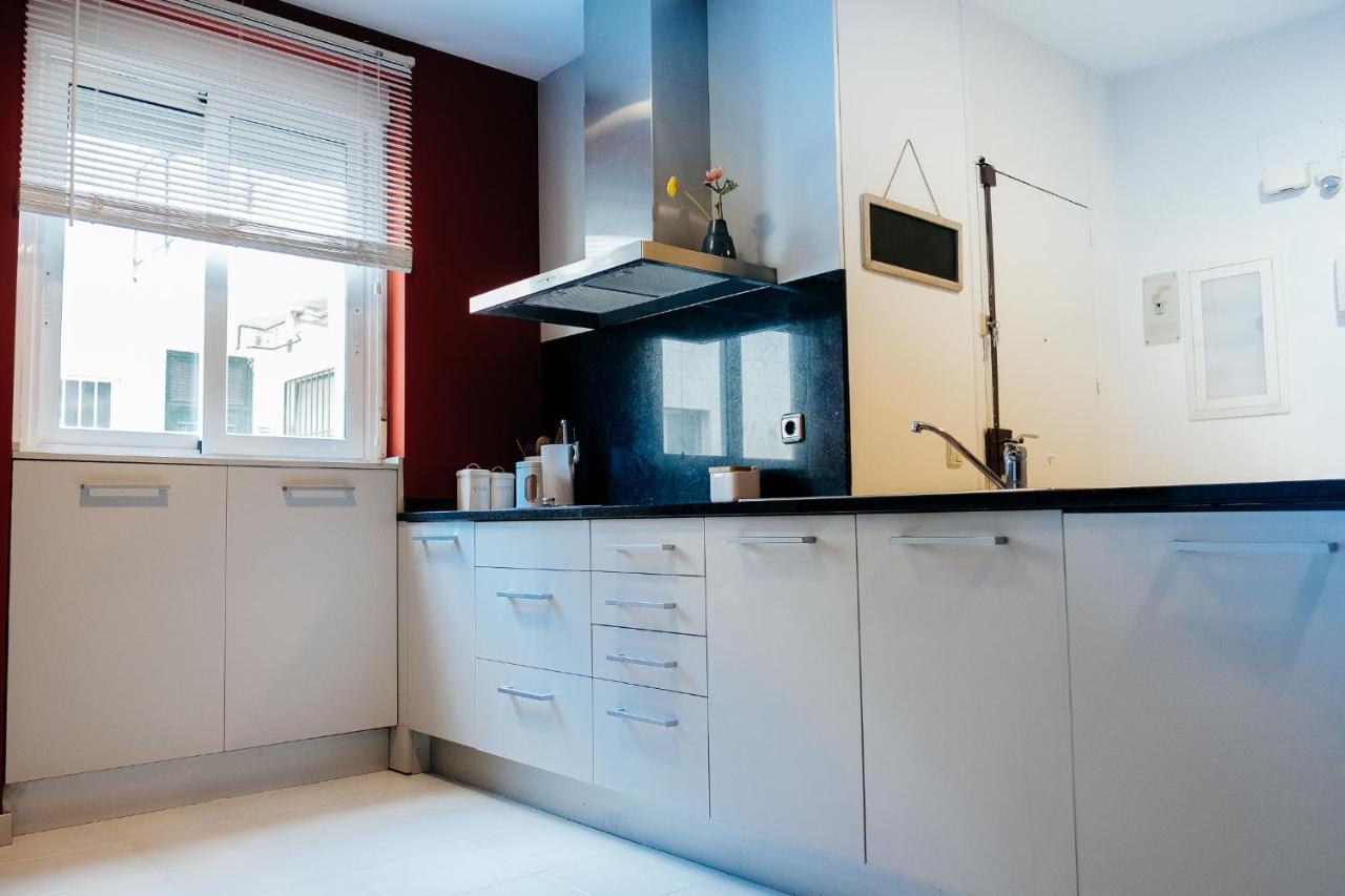 Apartemen 300 m² dengan 5 kamar tidur dan 4 kamar mandi pribadi di Salamanca Madrid Bagian luar foto