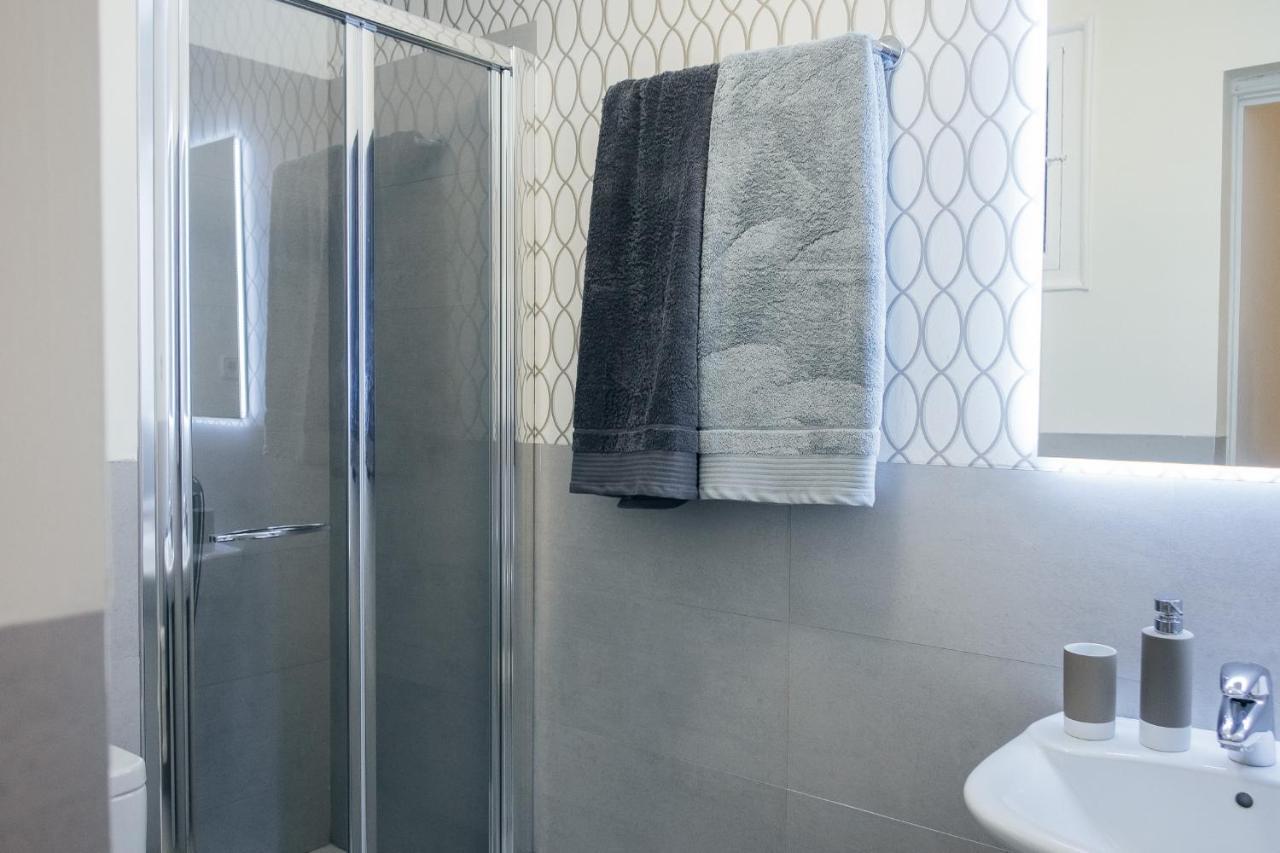 Apartemen 300 m² dengan 5 kamar tidur dan 4 kamar mandi pribadi di Salamanca Madrid Bagian luar foto